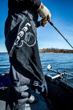 Leech Towel Black -Pro Vissersaas LEECH3004 3