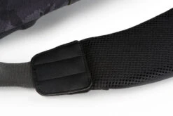 Fox Rage Voyager Camo Holdall - Medium -Pro Vissersaas NLU094 5