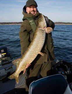 SvartZonker Big McRubber V2 - (2 Pack) -Pro Vissersaas bigmcrubberv2 2pr 11